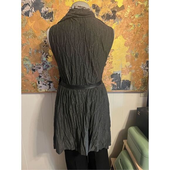 Komarov Art to Wear Buttoned and belted pleated Gray Lagenlook Vest Size M - Picture 3 of 9